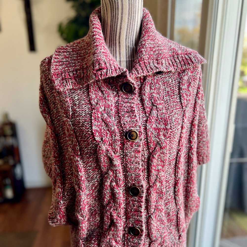 American Eagle Sweater
